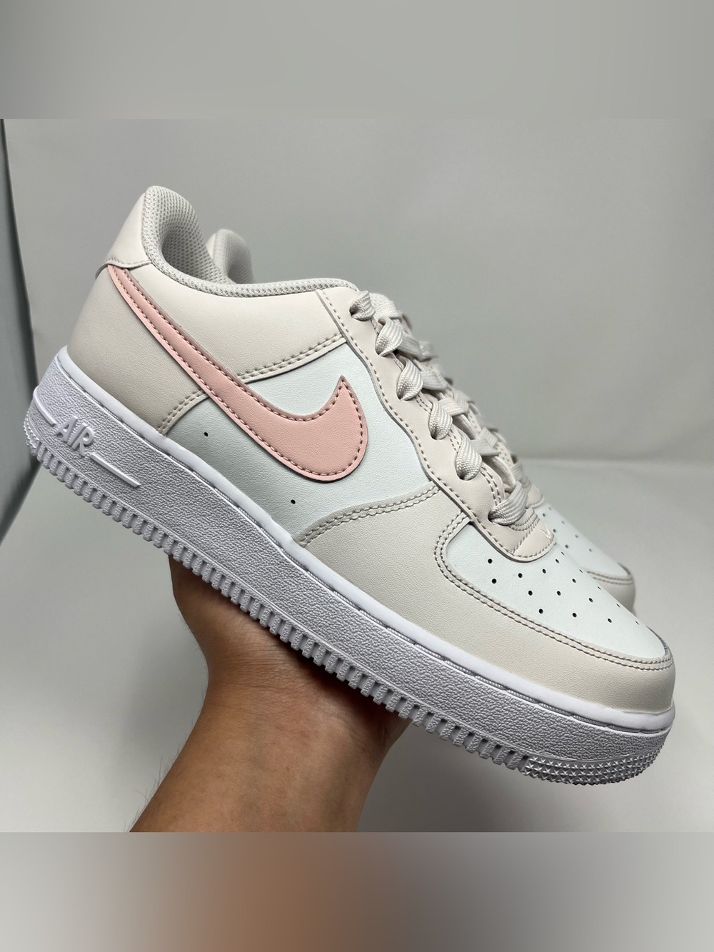 Nike Air Force 1 light pink size 6.5y (8 women)